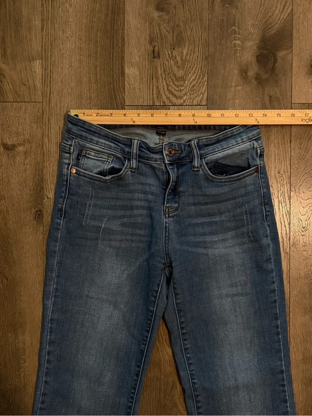 Judy Blue Washed Blue Slim Straight Jeans